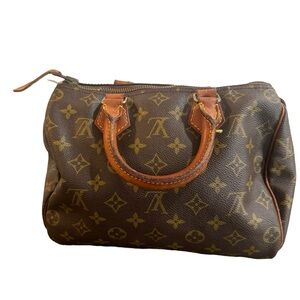 Vintage 80’s Louis Vuitton Speedy 25 Handbag